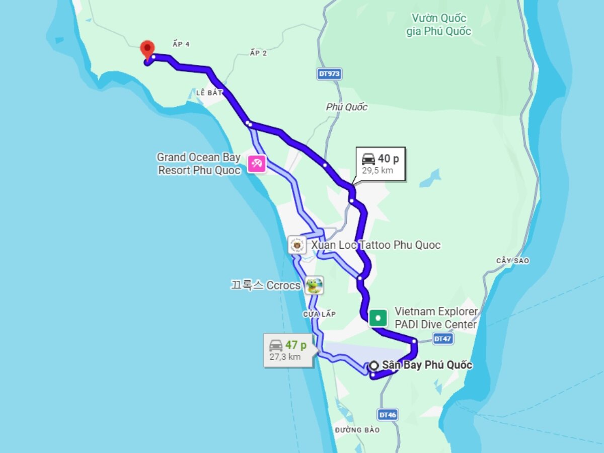 The distance from Phu Quoc International Airport to Eschuri Vung Bau Golf is convenient, allowing easy access by various means of transportation